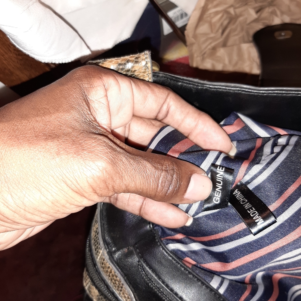 Authentic  Leather Sharif large bag - Picture 9 of 11